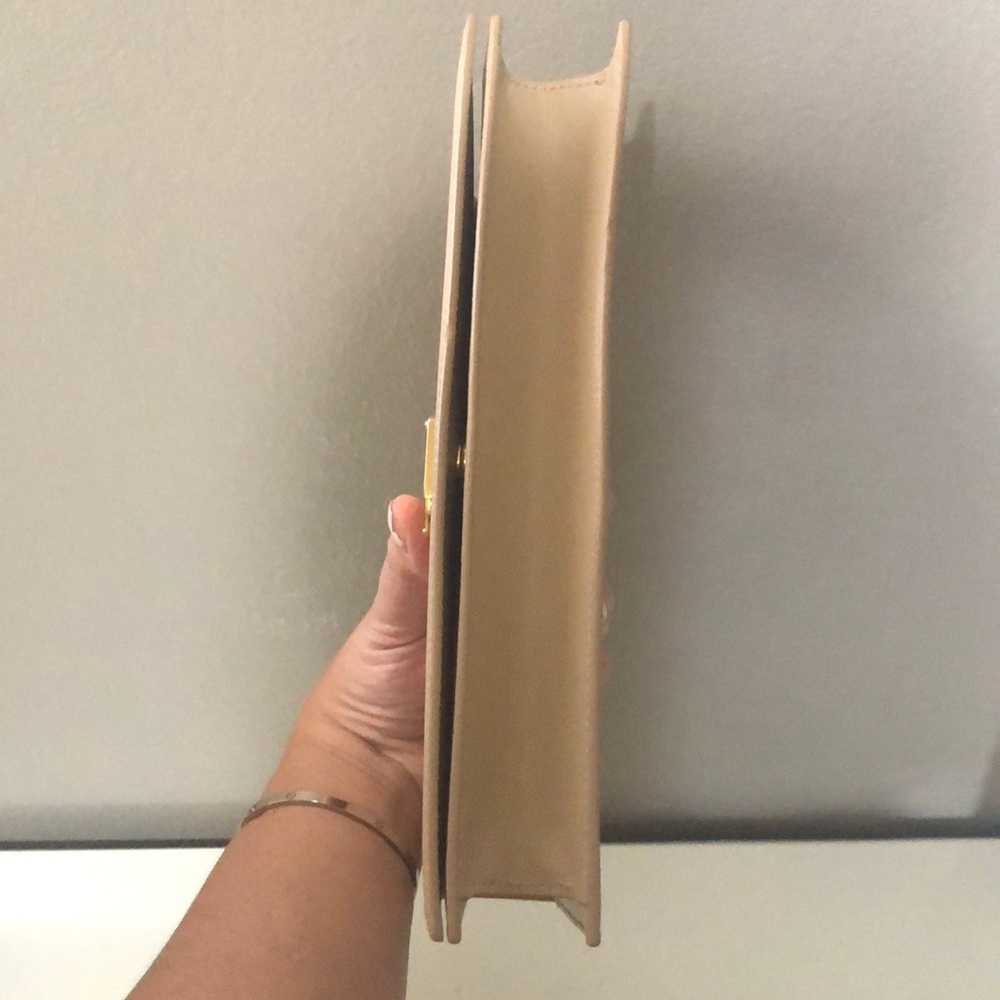 YSL Clutch - Picture 5 of 7